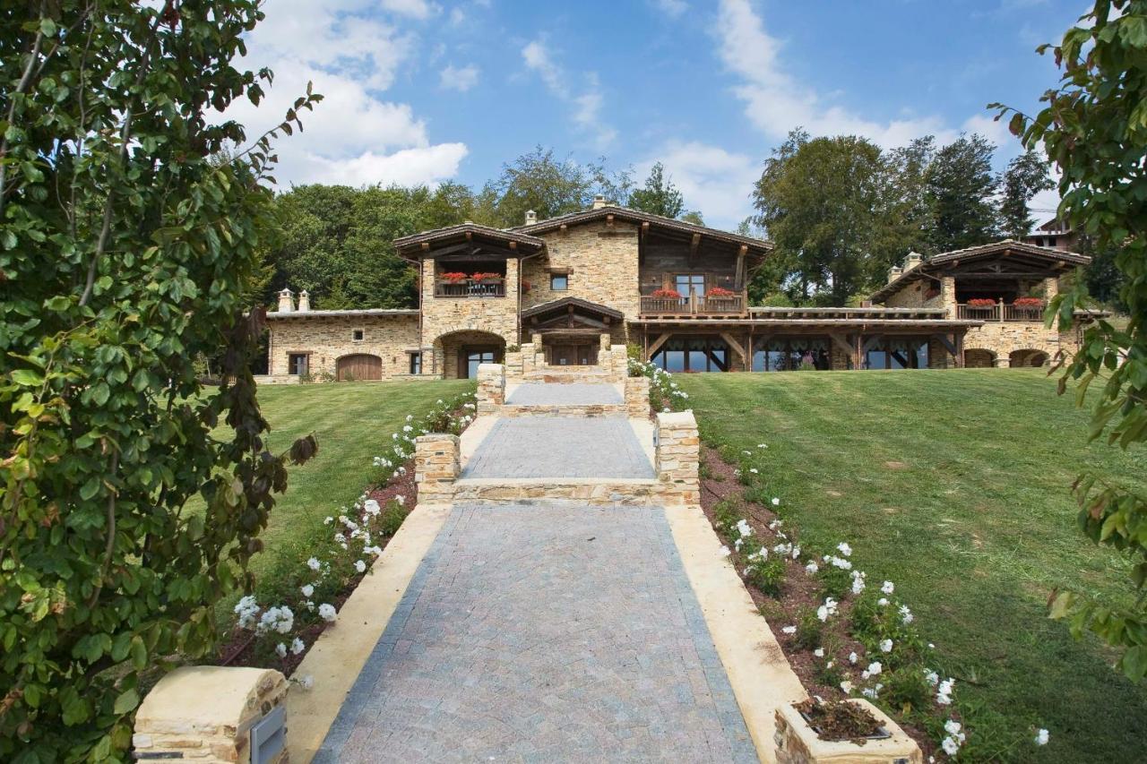 Chalet Euthalia Restaurant & Suites San Giacomo  Bagian luar foto